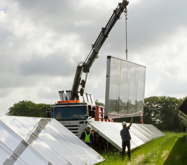 savosolar_solar_thermal_fields_collector_field_installation